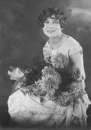 2 Aurelia Gabriela Burt Allen Carroll